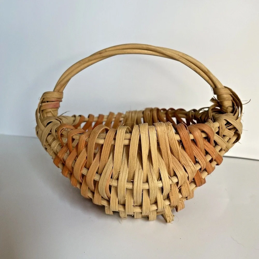 Vintage Multicolor Egg Buttock Butt Gathering Basket God's Eye Easter Farmhouse‎